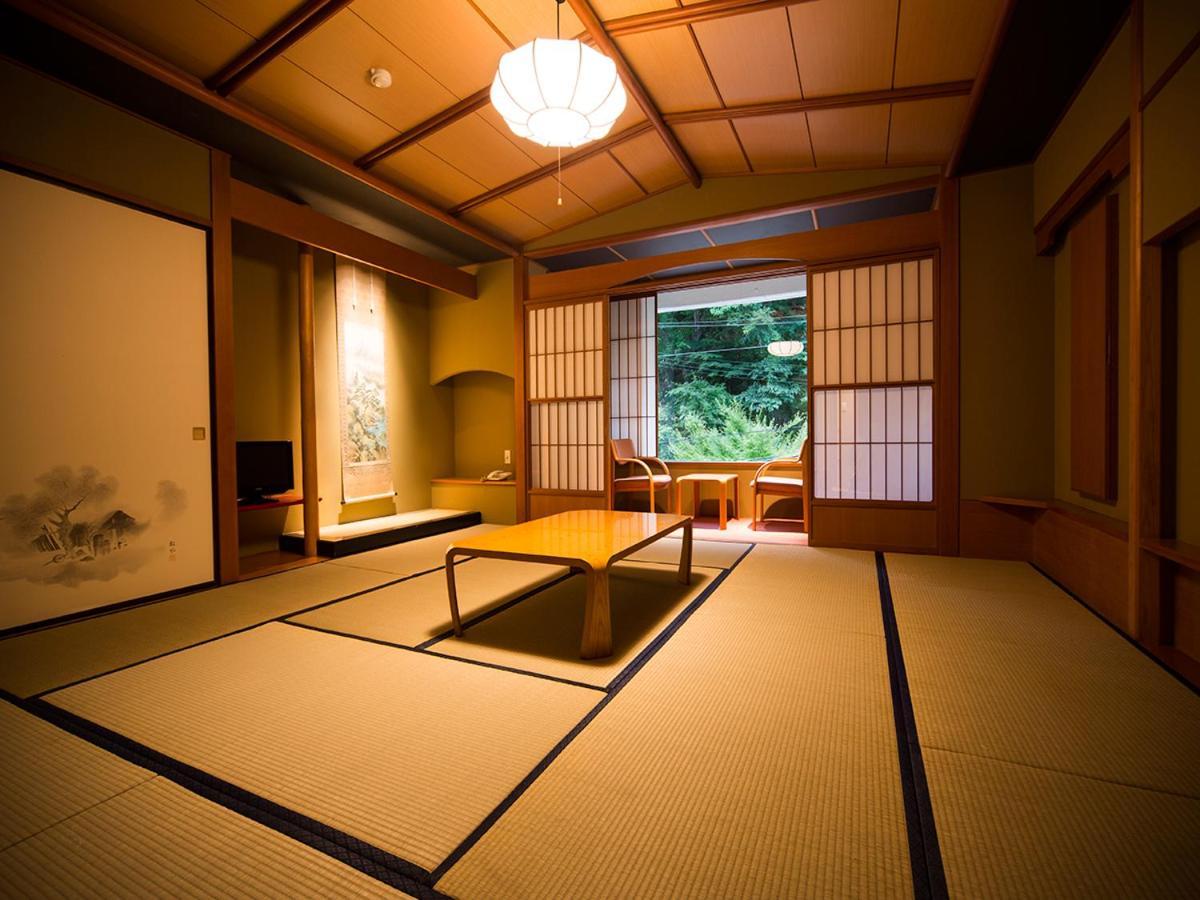 Aizu Higashiyama Onsen Tsuki no Akari Hotel Eksteriør billede